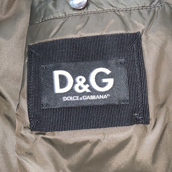 D&G Dolce and Gabbana Puffer - Picture 5 of 8